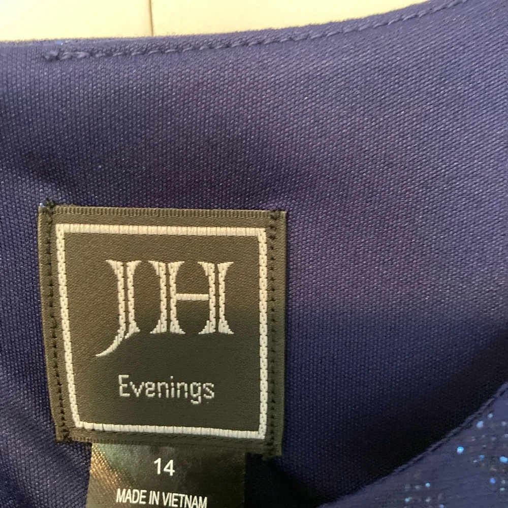 JH evening dress - Picture 2 of 3